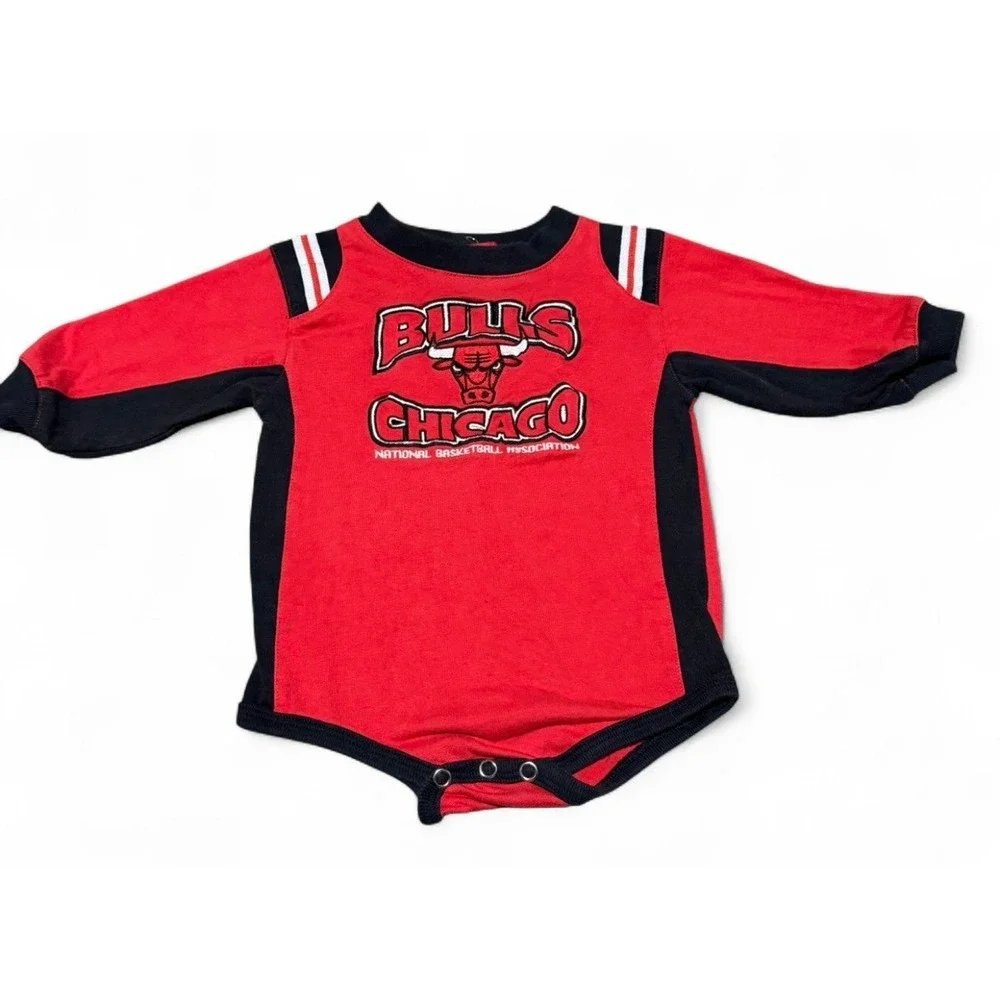 Chicago Bulls Baby Bodysuit 12M NBA Red Long Sleeve Infant Outfit‎ Vintage